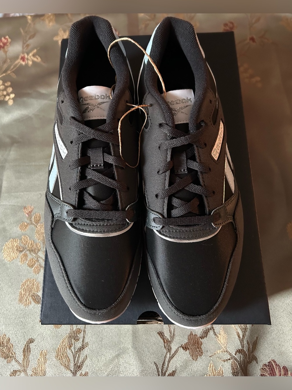 Reebok Women’s Black and White Casual Sneakers